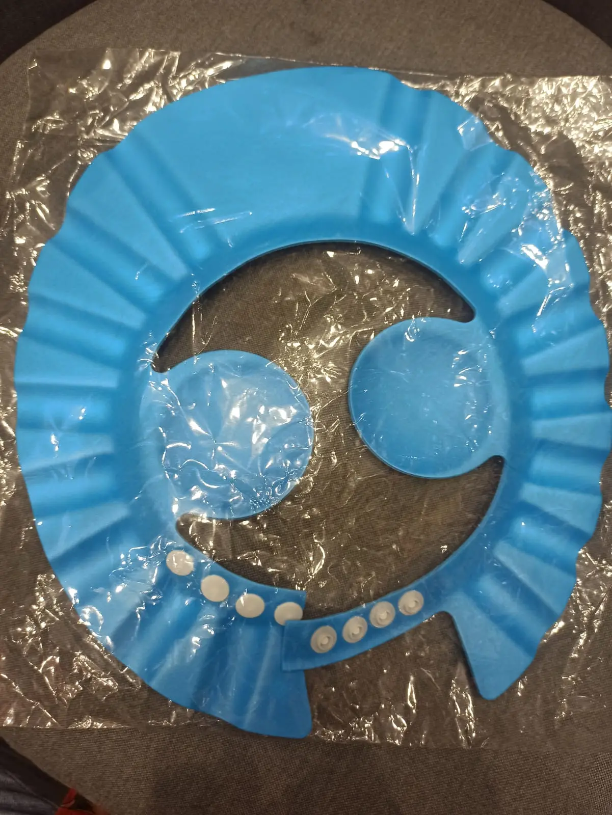 Chapeau douche de protection des yeux -   | Parfumerie & Parafumerie en ligne