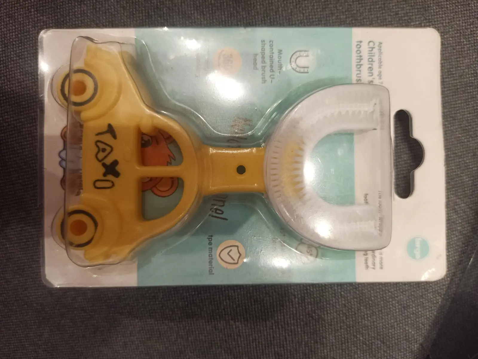 Brosse à dents bébé  -   | Parfumerie & Parafumerie en ligne