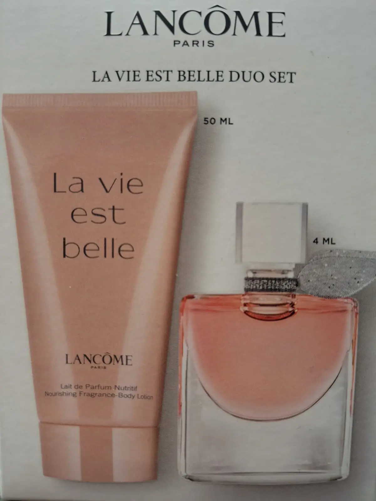 Lancôme Mini coffret lancôme la vie est belle parfum 4ml + crème corporel 50ml - Parfum et cosmétiques authentiques en vente chez Choupinette para & parfumerie