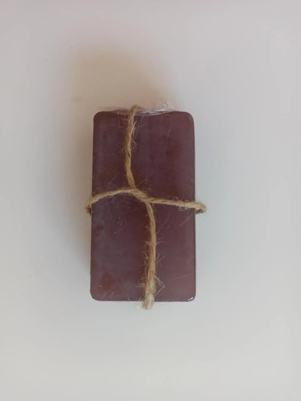   Savon à la glycérine (ambre) - Parfum et cosmétiques authentiques en vente chez Choupinette para & parfumerie