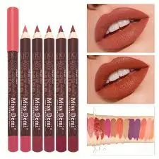 Miss demi Crayon à lèvre miss demi long lasting waterproof - Parfum et cosmétiques authentiques en vente chez Choupinette para & parfumerie