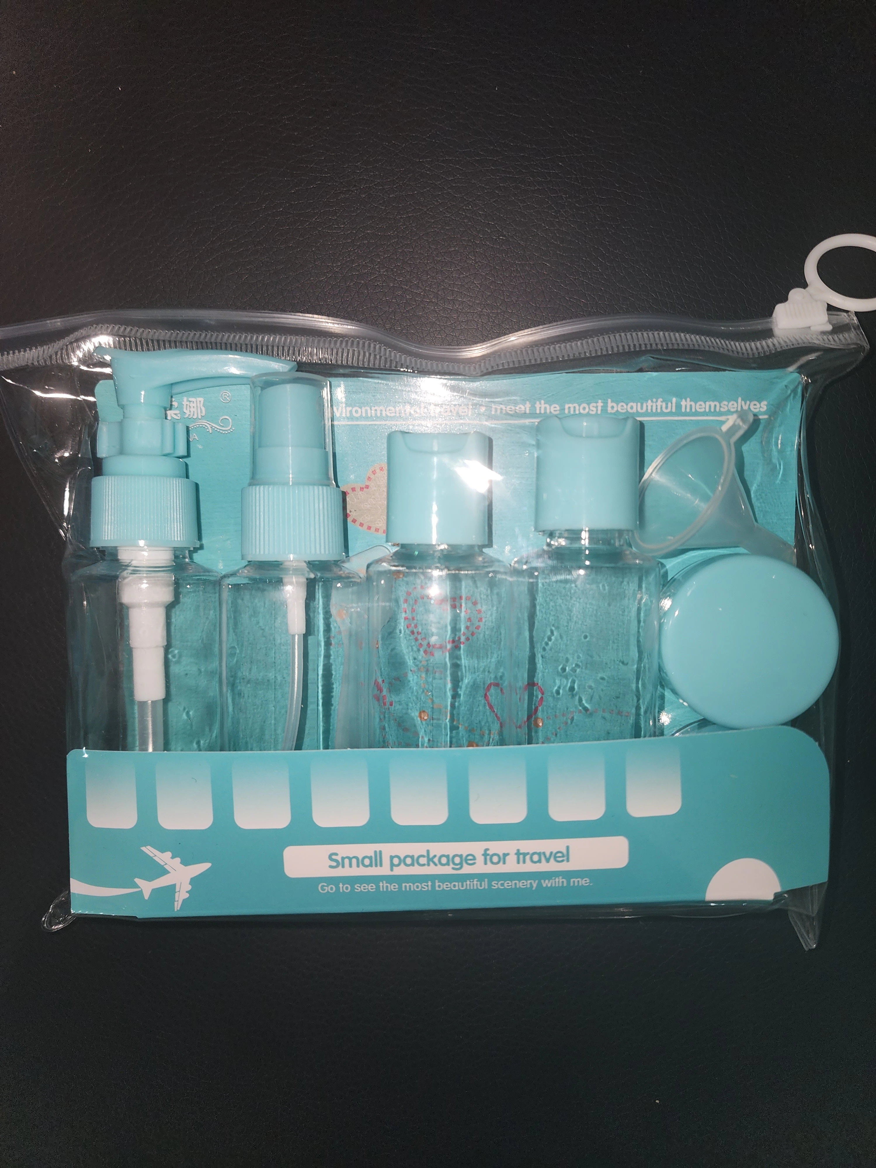 pack accessoires de voyage 8p bleu -   | Parfumerie & Parafumerie en ligne