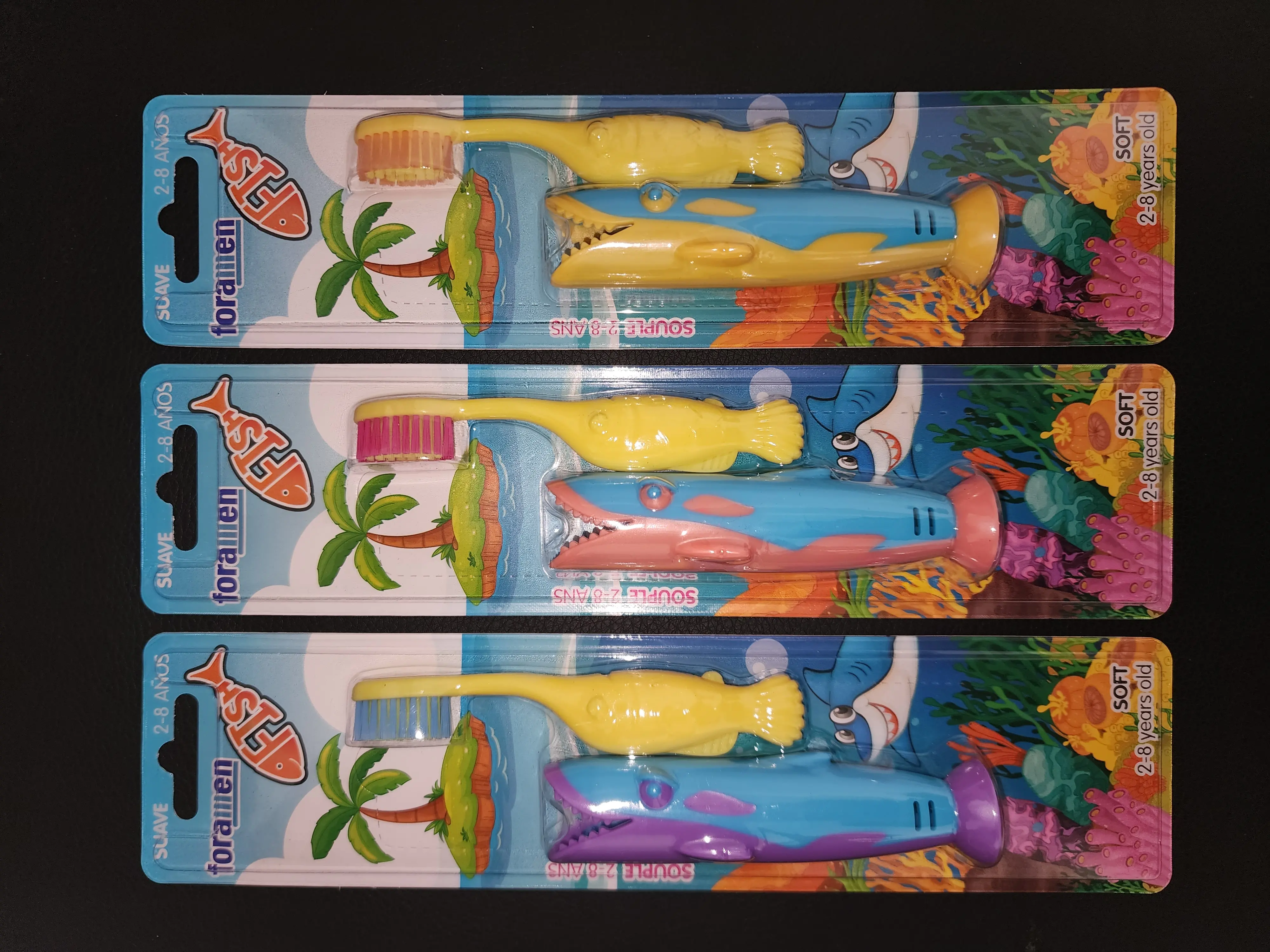 brosse à dents enfant souple foramen + bouchon poisson (jaune) 2-8ans - Foramen | Parfumerie & Parafumerie en ligne